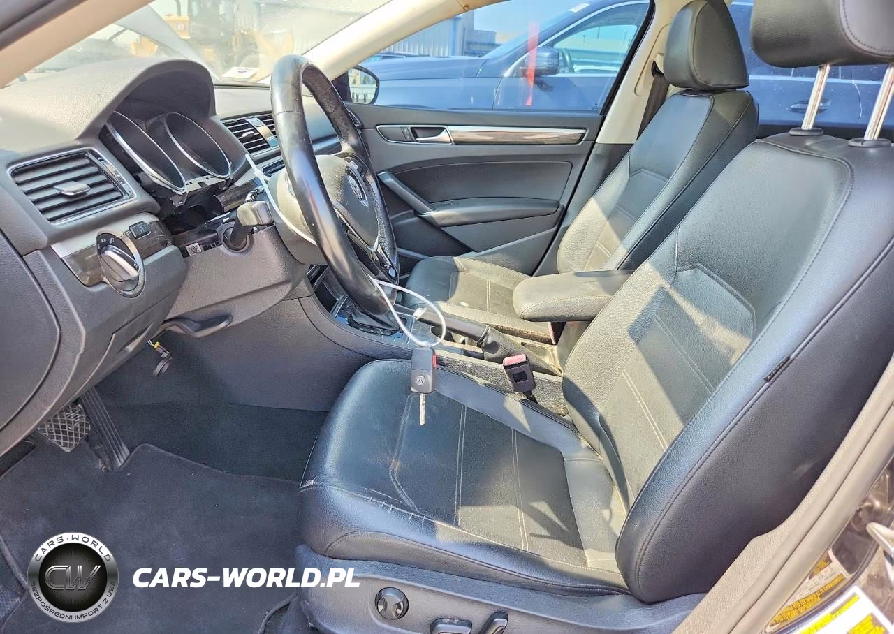 2018 Volkswagen Passat Se VIN:1VWBA7A36JC009807 - 7