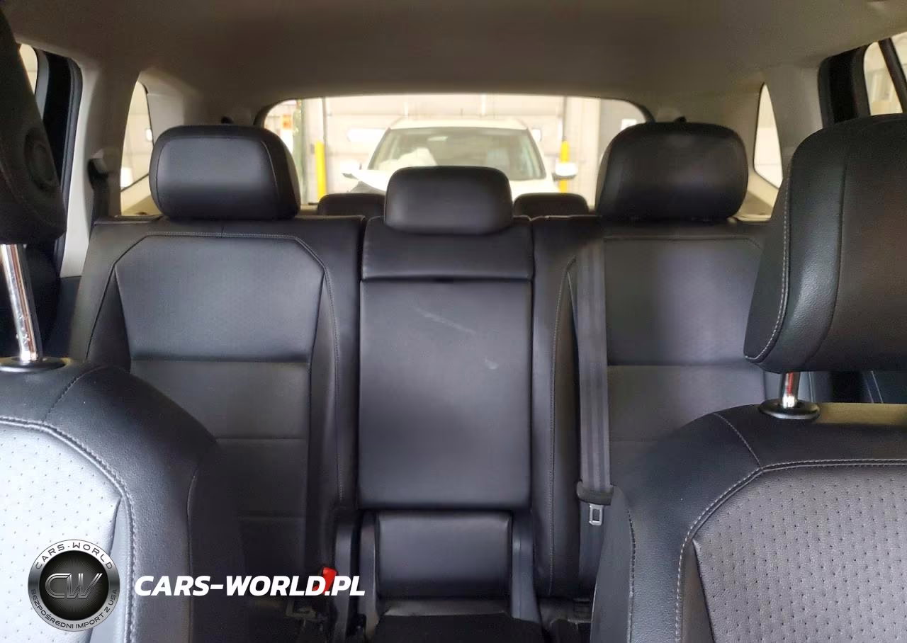 2018 Volkswagen Tiguan Se-Sel VIN:3VV3B7AX7JM106568 - 10