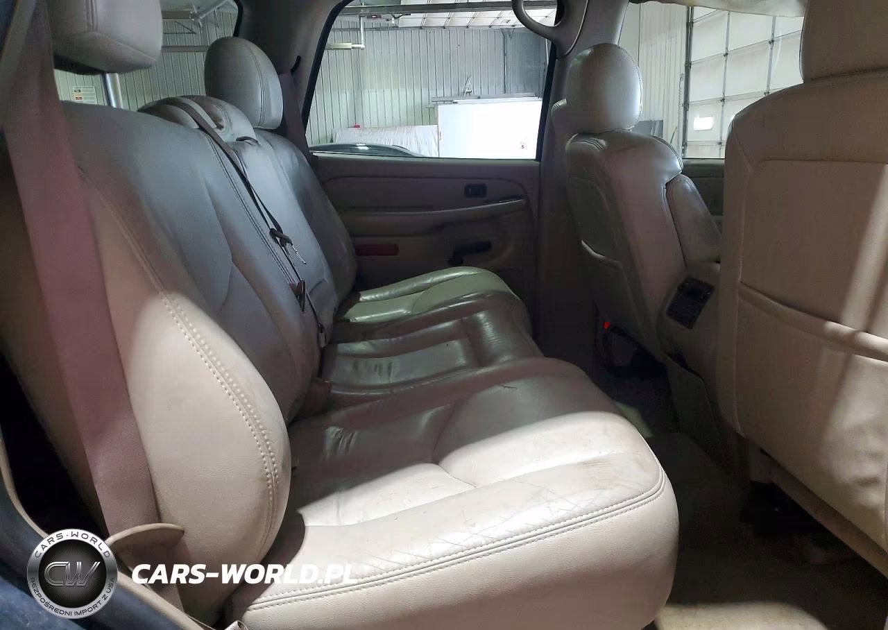 2004 Chevrolet Tahoe K1500 VIN:1GNEK13T94J141457 - 11