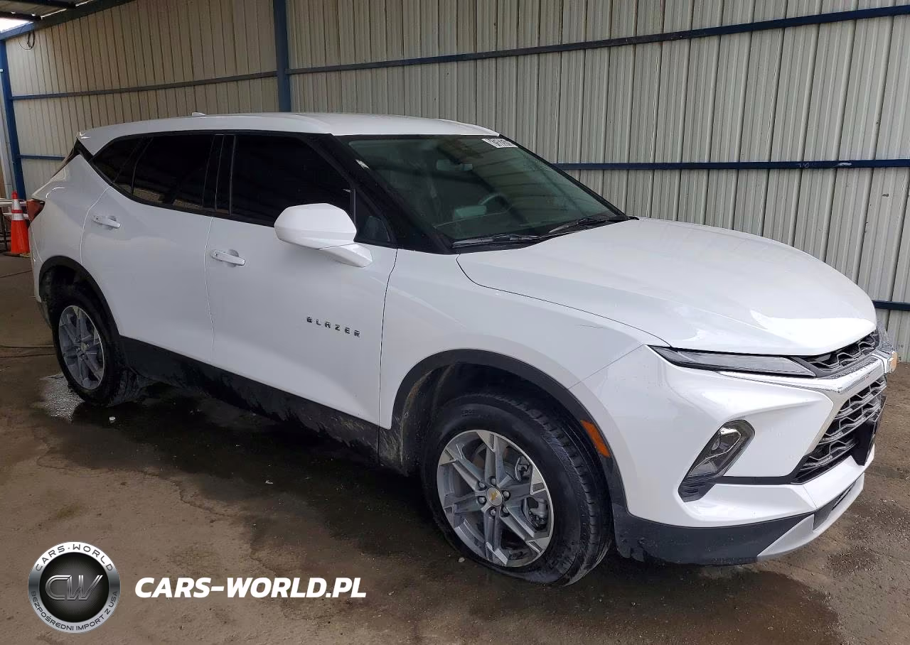 2026 Chevrolet Blazer 2Lt VIN:3GNKBHR42TS142457 - 4