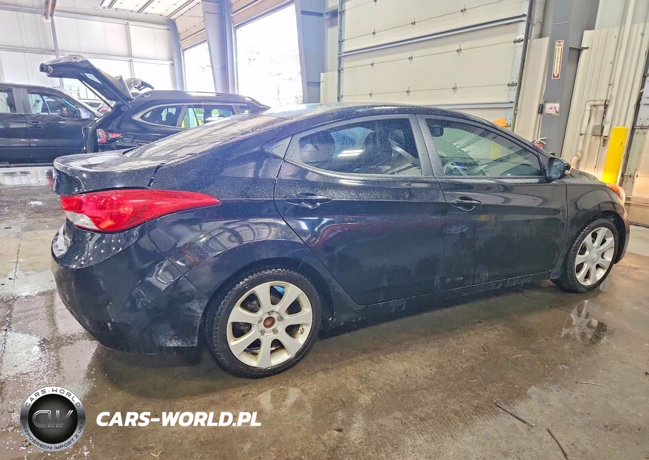 2013 Hyundai Elantra Limited VIN:KMHDH4AE4DU506310 - 3