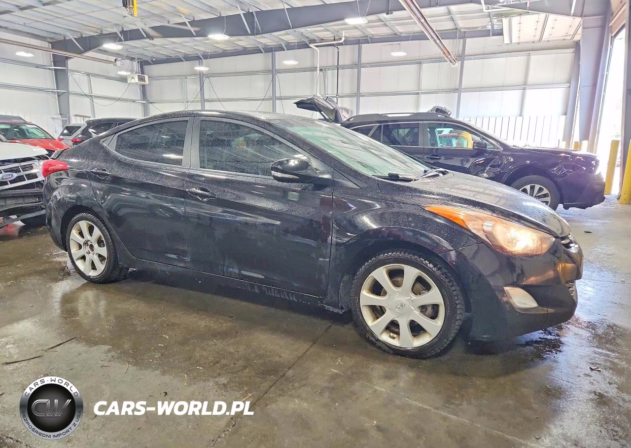2013 Hyundai Elantra Limited VIN:KMHDH4AE4DU506310 - 4