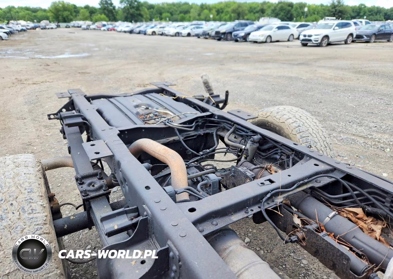 2010 Ford F350 Super Duty VIN:1FDWF3E58AEA60008 - 10