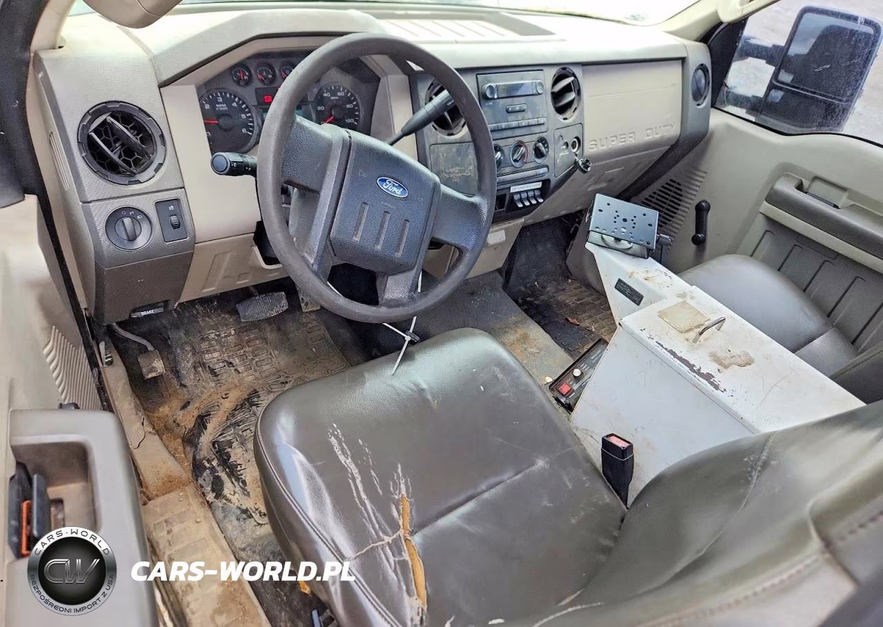 2010 Ford F350 Super Duty VIN:1FDWF3E58AEA60008 - 8