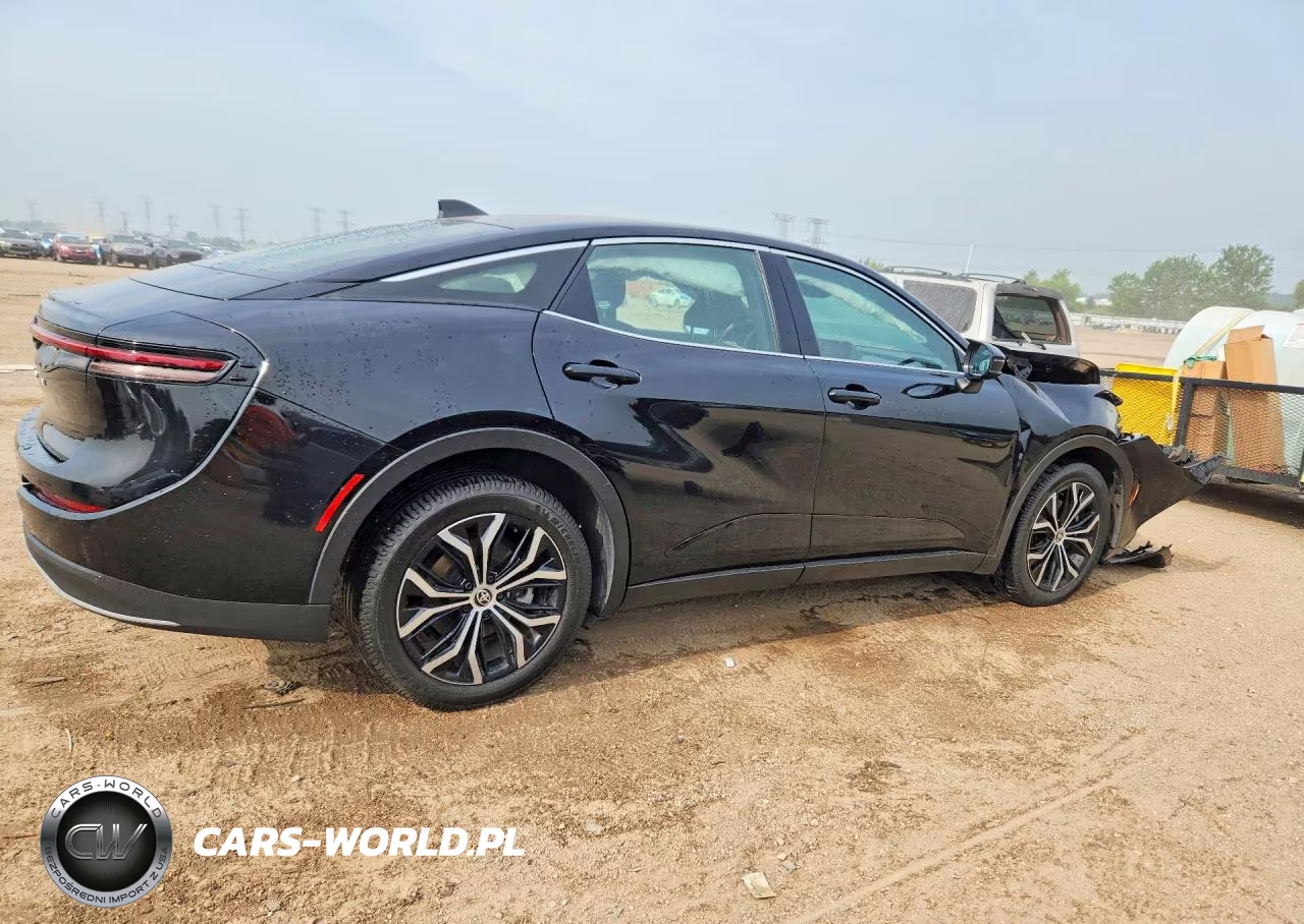 2024 Toyota Crown Xle VIN:JTDAAAAF6R3027886 - 3
