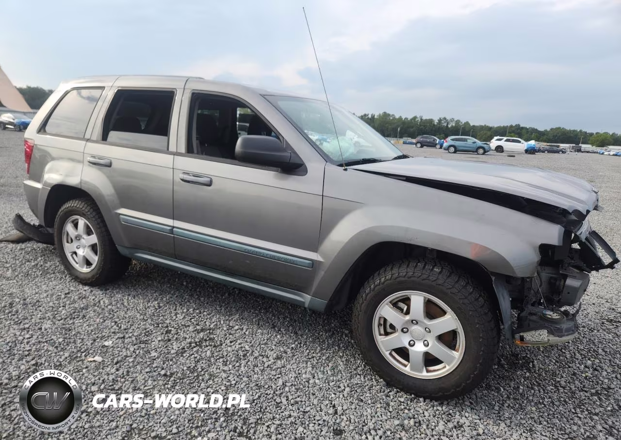 2008 Jeep Grand Cherokee Laredo VIN:1J8GR48K28C144296 - 4
