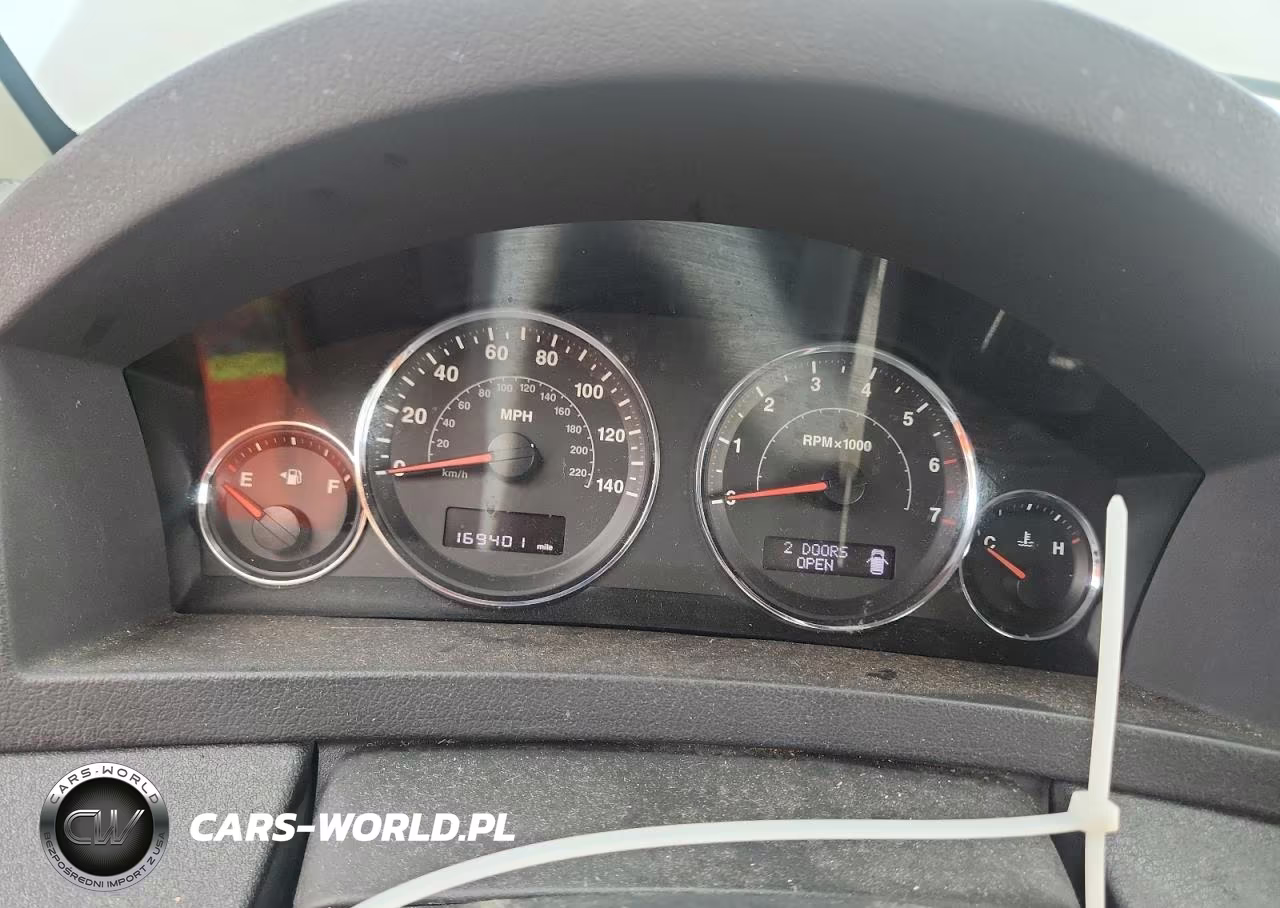 2008 Jeep Grand Cherokee Laredo VIN:1J8GR48K28C144296 - 9