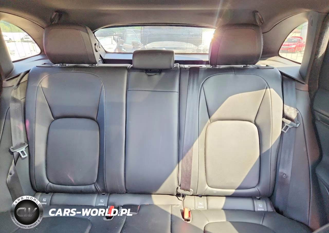 2018 Jaguar F-Pace Premium VIN:SADCJ2FN3JA244038 - 10