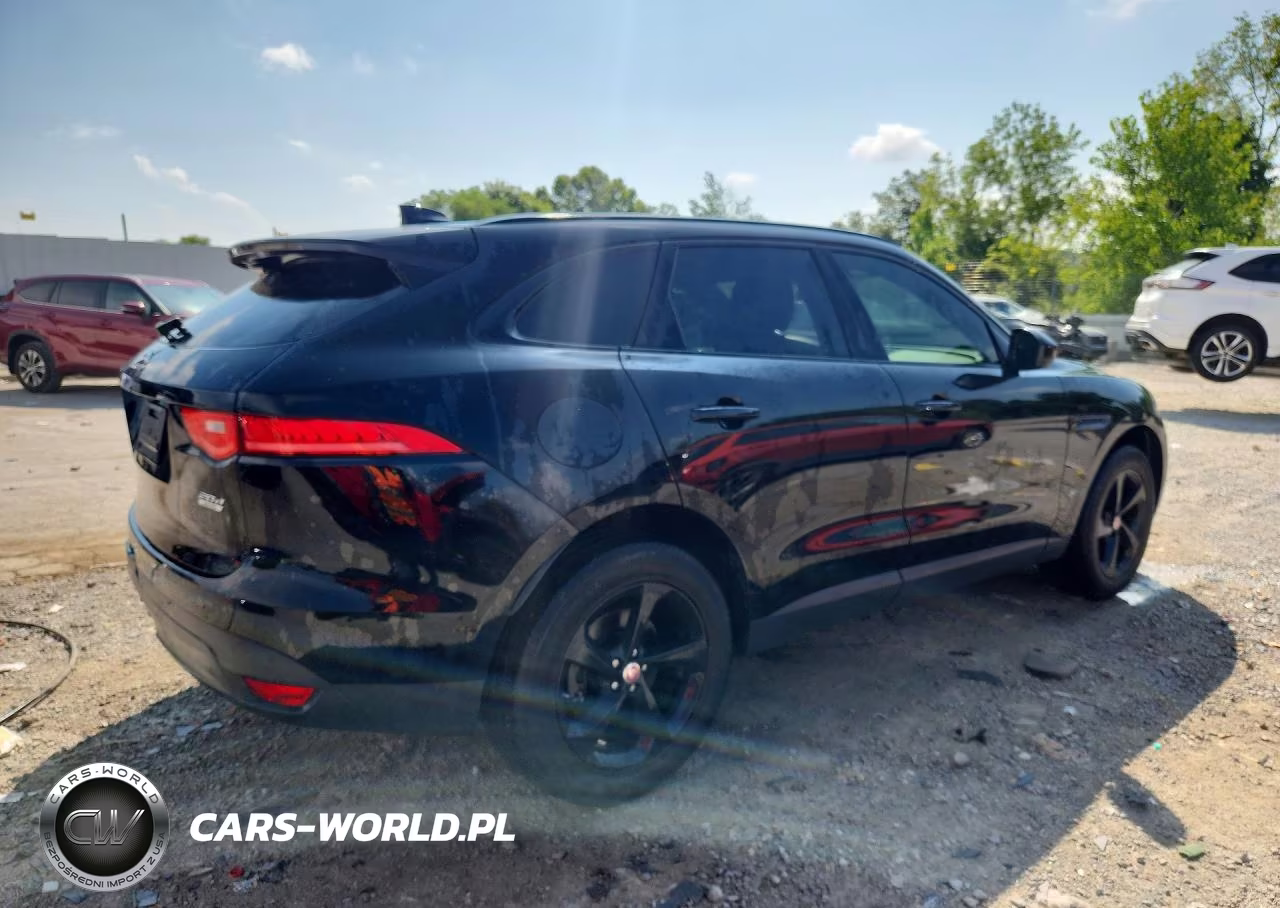 2018 Jaguar F-Pace Premium VIN:SADCJ2FN3JA244038 - 3