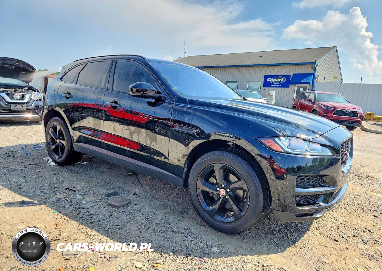 2018 Jaguar F-Pace Premium VIN:SADCJ2FN3JA244038 - 4