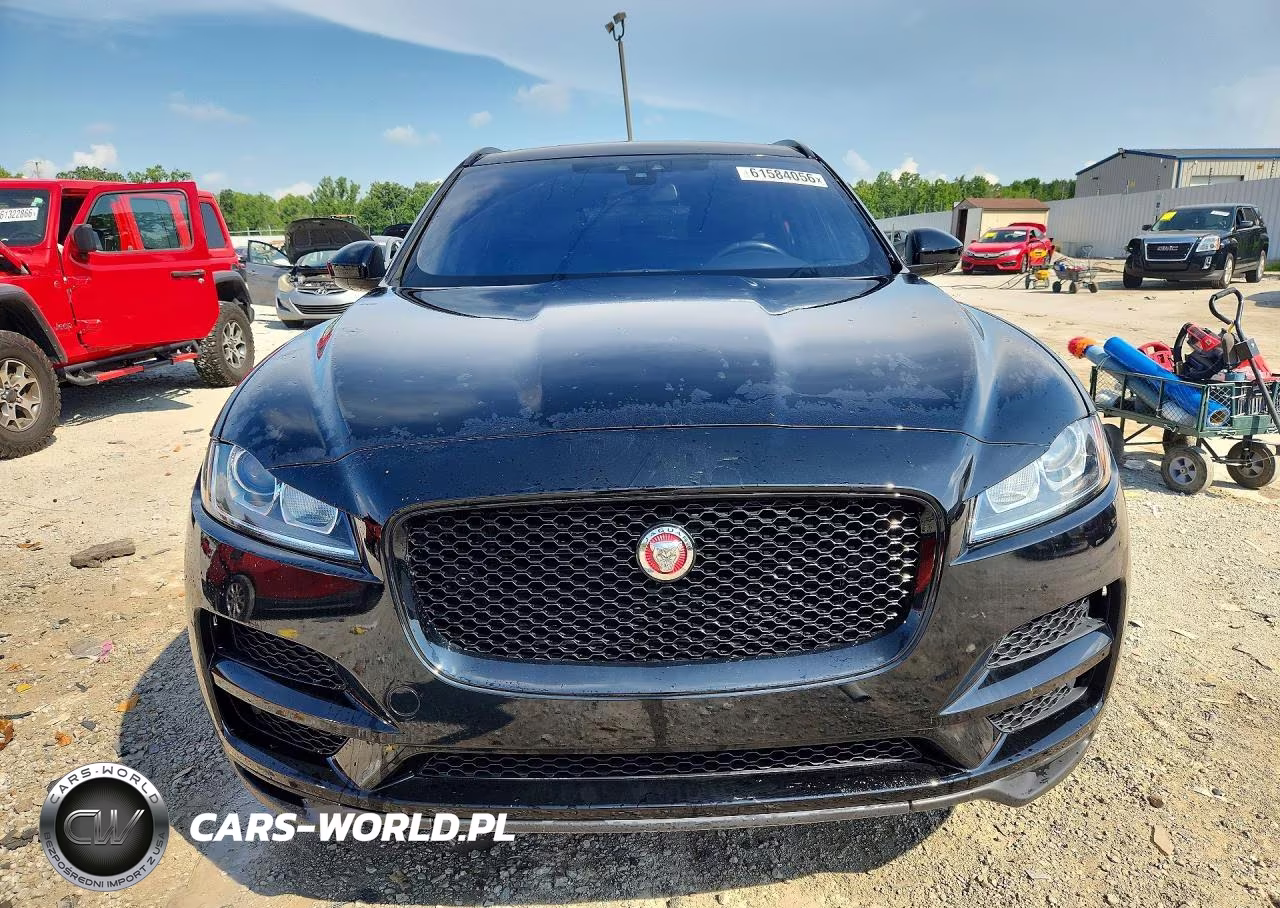 2018 Jaguar F-Pace Premium VIN:SADCJ2FN3JA244038 - 5