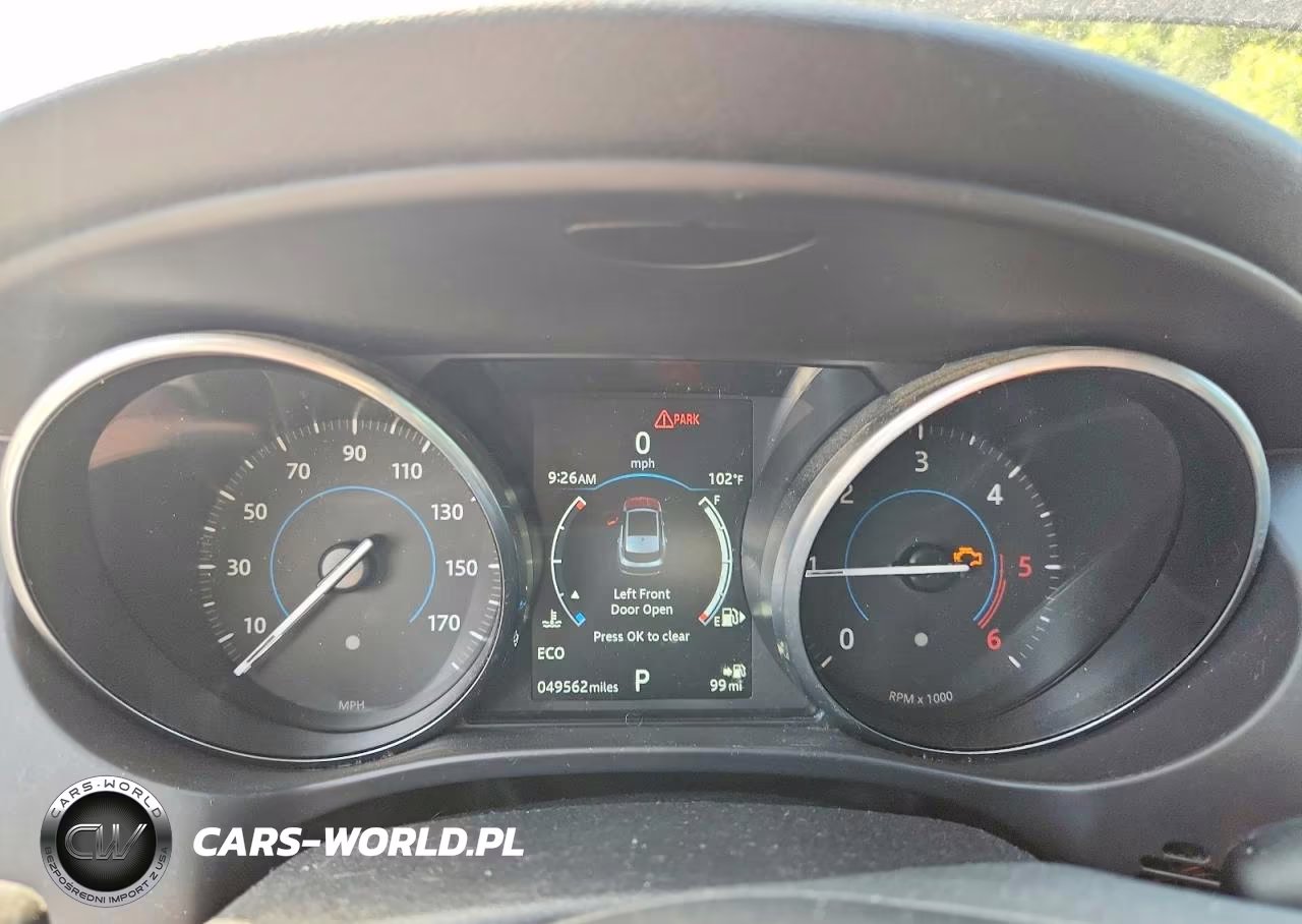 2018 Jaguar F-Pace Premium VIN:SADCJ2FN3JA244038 - 9