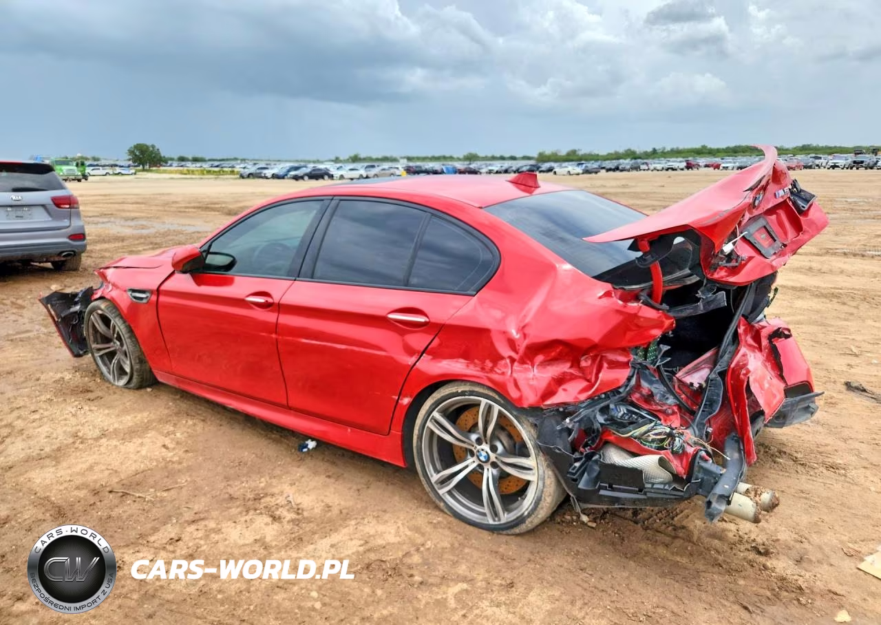2013 BMW M5 VIN:WBSFV9C59DC773134 - 2