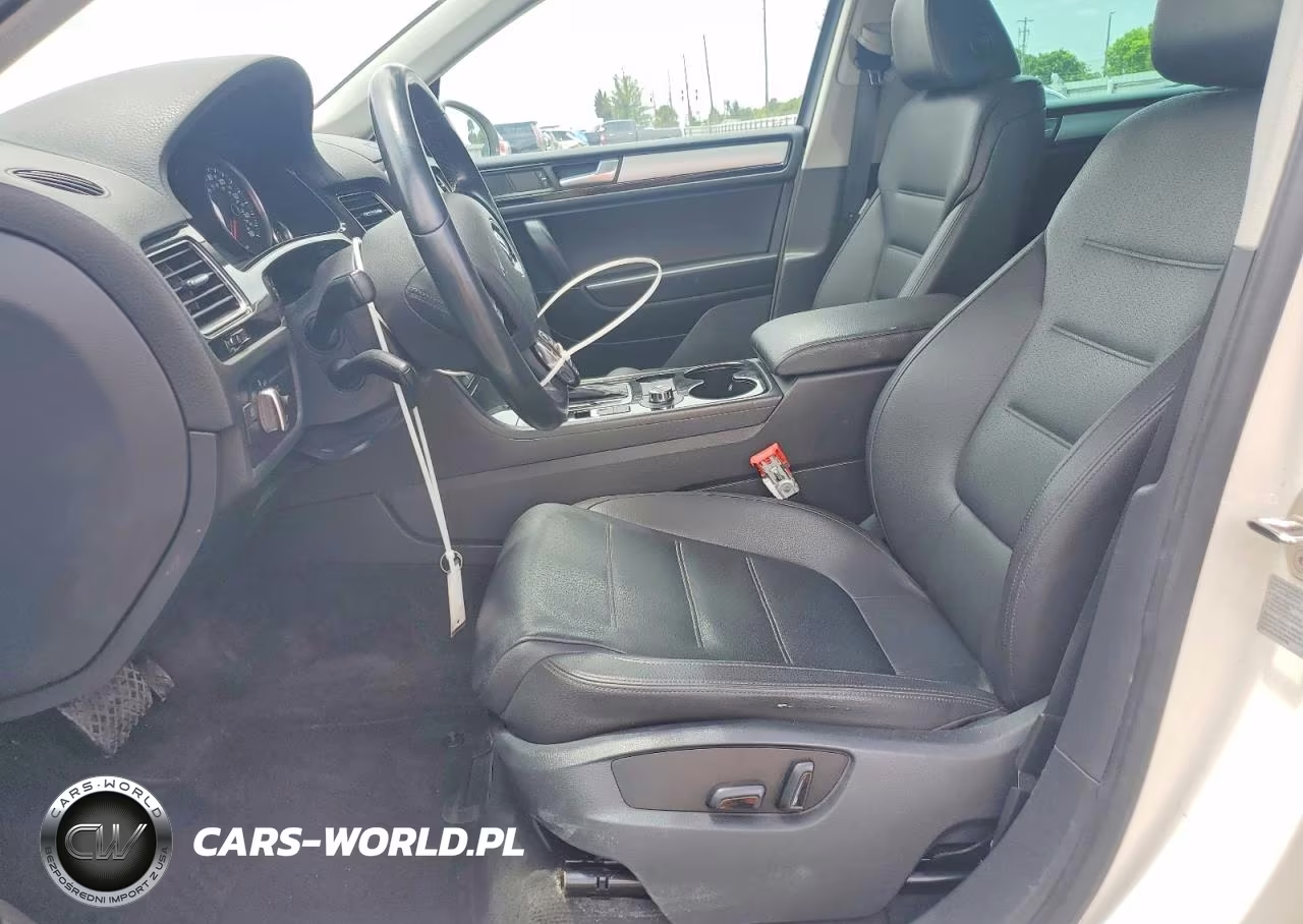 2011 Volkswagen Touareg V6 VIN:WVGFF9BP5BD002471 - 7