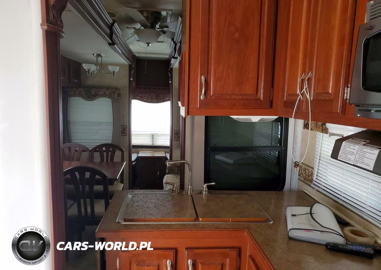 2008 Kz Durango Camper VIN:4EZFD32288S072268 - 6