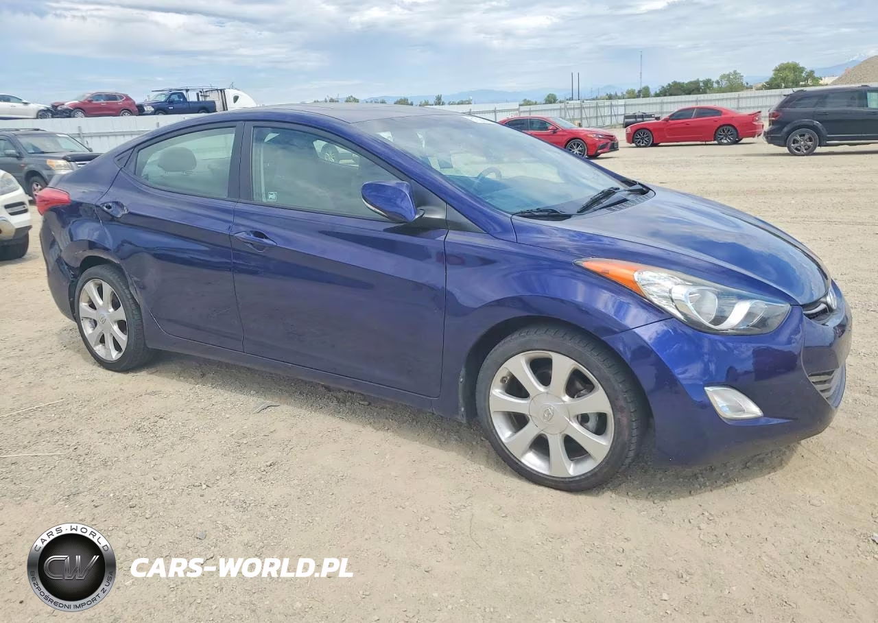 2013 Hyundai Elantra Limited VIN:5NPDH4AE9DH363207 - 4