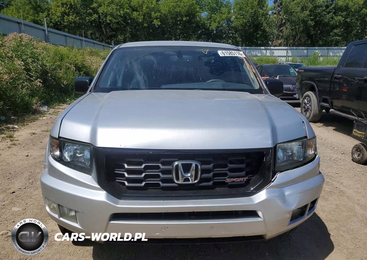 2013 Honda Ridgeline Sport VIN:5FPYK1F78DB011124 - 5
