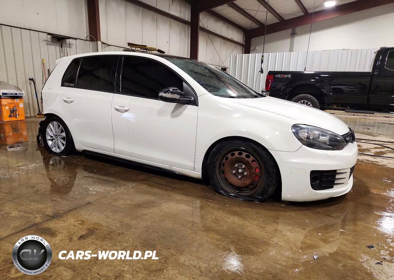 2014 Volkswagen Gti VIN:WVWGD7AJ7EW010631 - 4