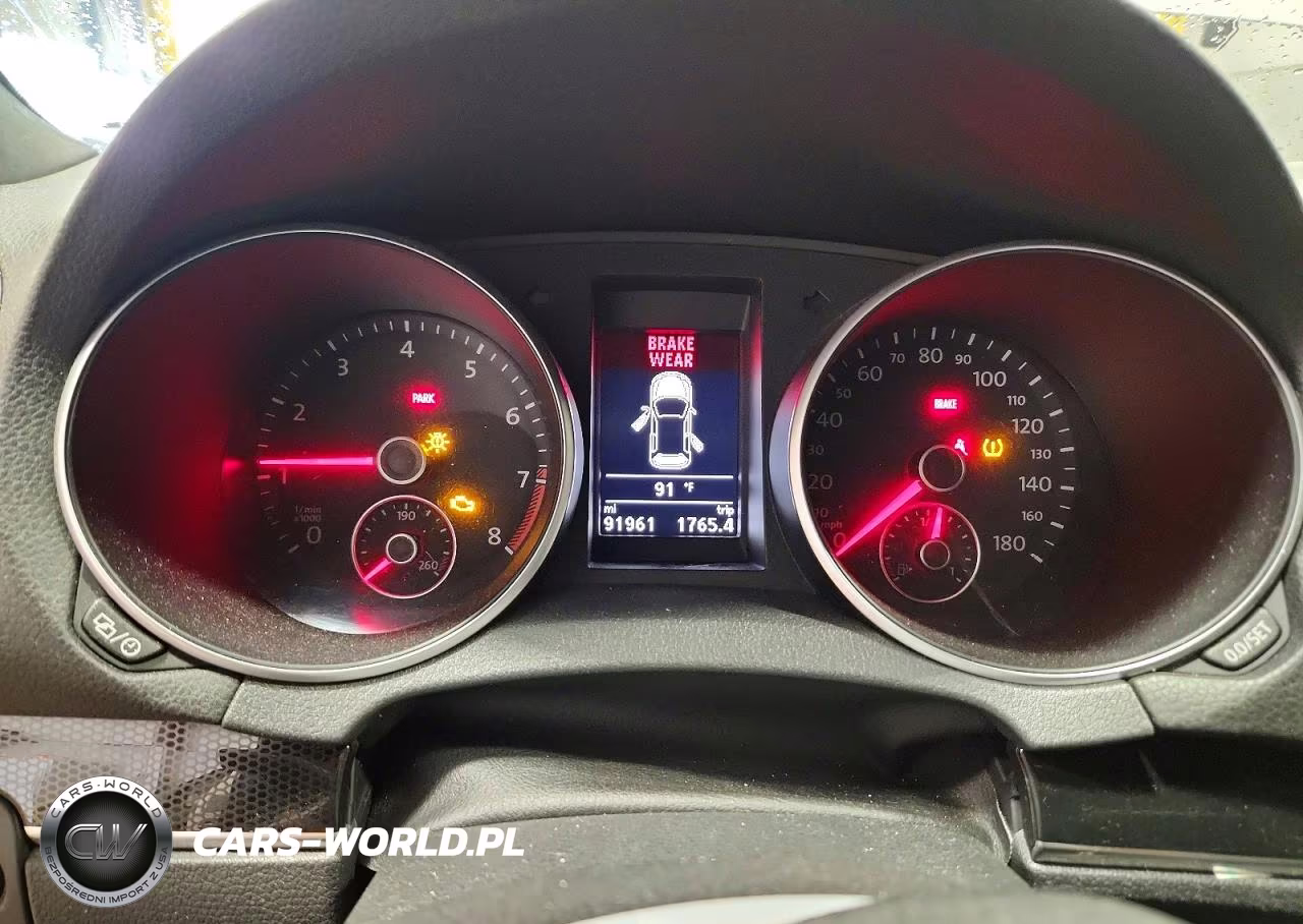 2014 Volkswagen Gti VIN:WVWGD7AJ7EW010631 - 9