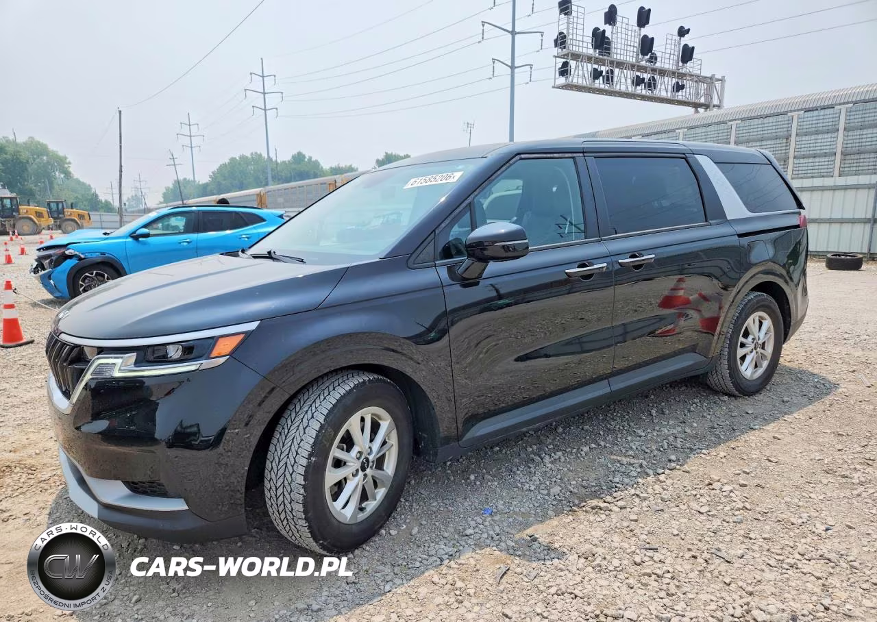 2022 Kia Carnival Lx
