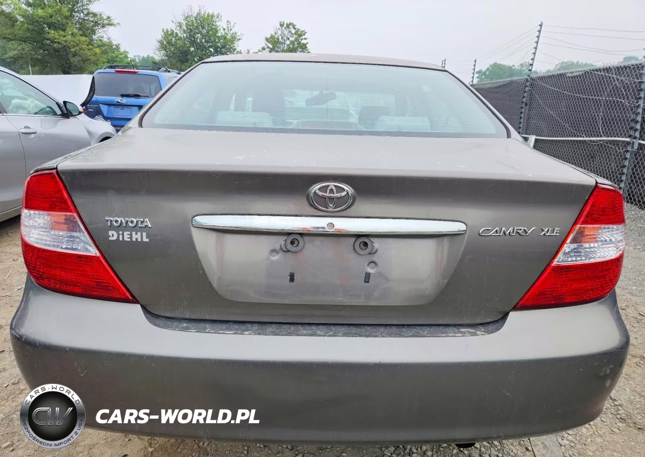 2002 Toyota Camry Xle VIN:4T1BE32KX2U575594 - 6