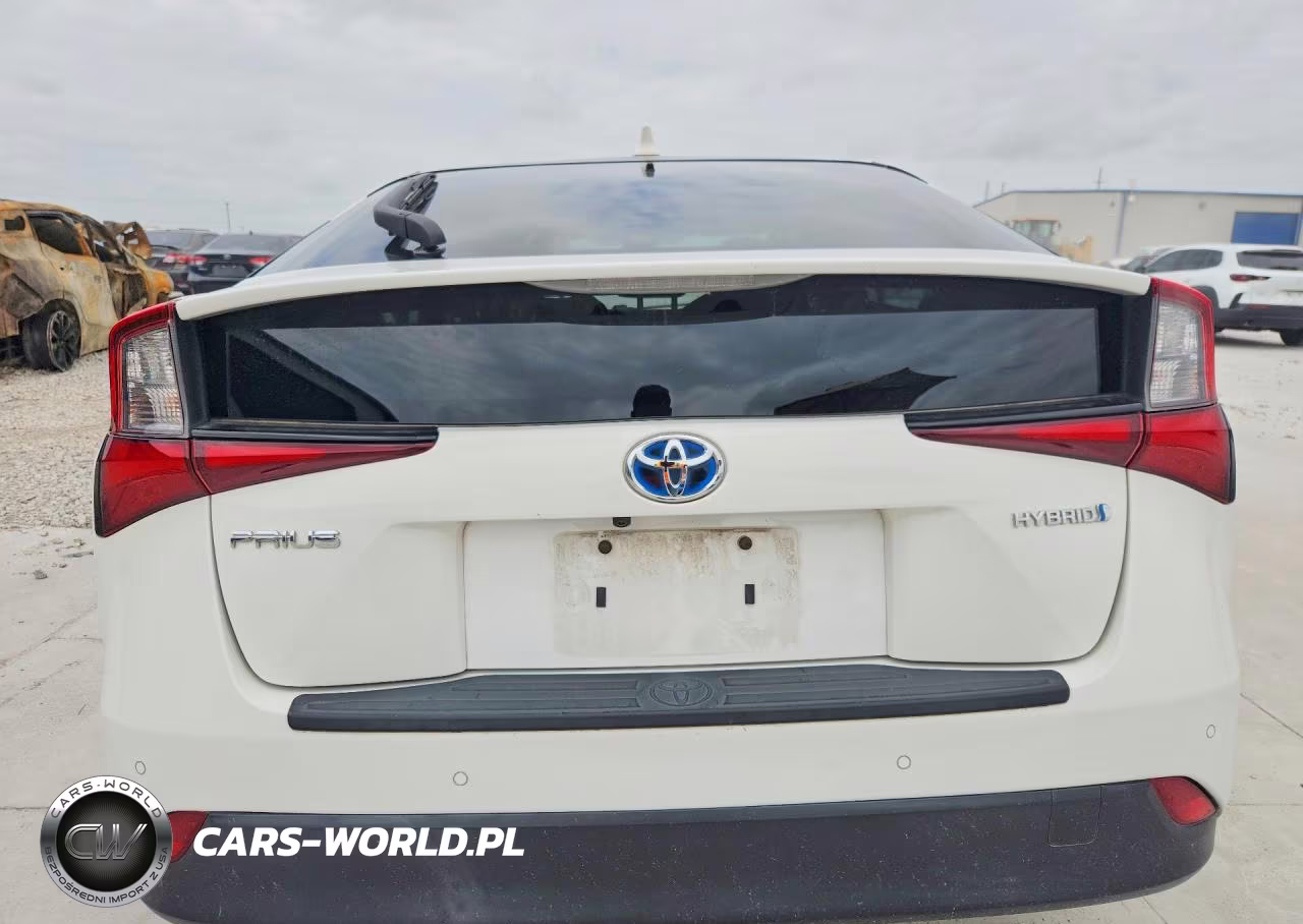 2020 Toyota Prius Le VIN:JTDKARFU9L3116191 - 6