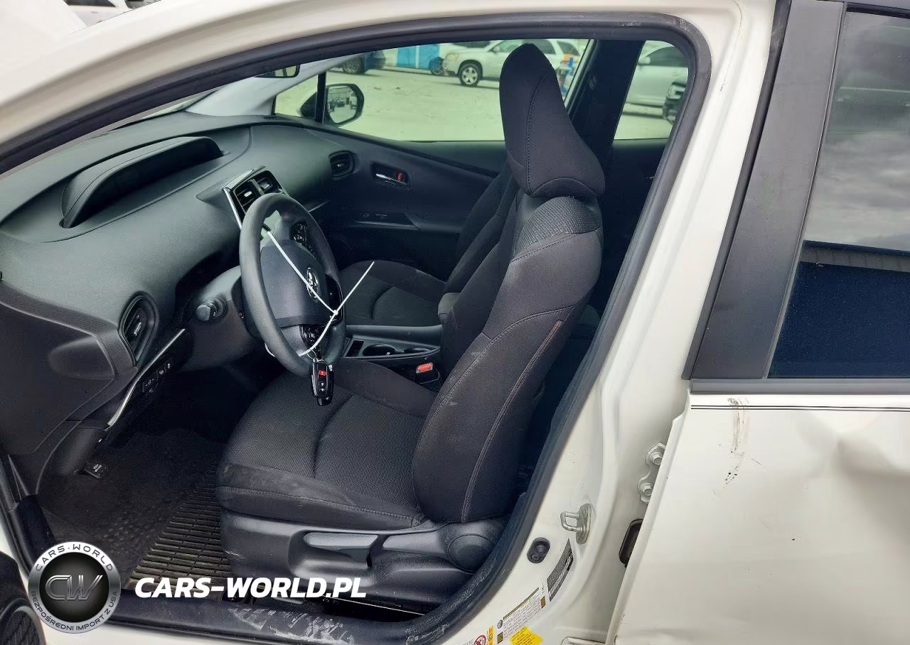 2020 Toyota Prius Le VIN:JTDKARFU9L3116191 - 7