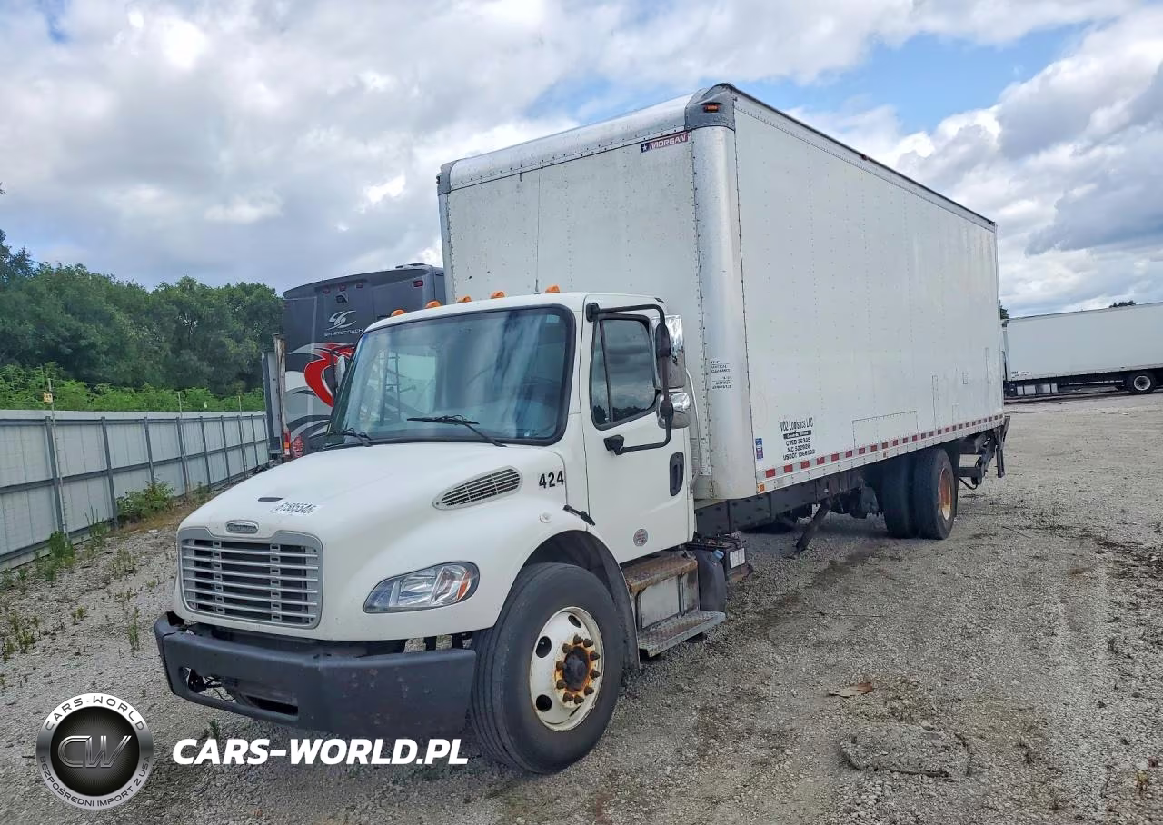 2016 Freightliner Business Class M2 Box Truck