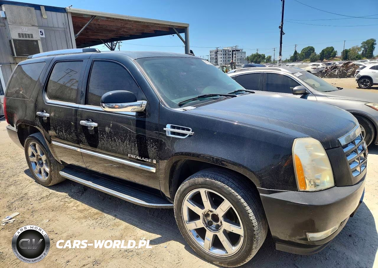 2007 Cadillac Escalade Luxury VIN:1GYEC638X7R286036 - 4