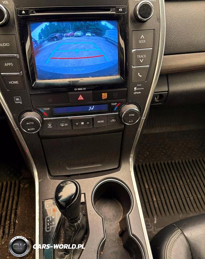 2017 Toyt Camry Le VIN:4T1BF1FK7HU694322 - 9