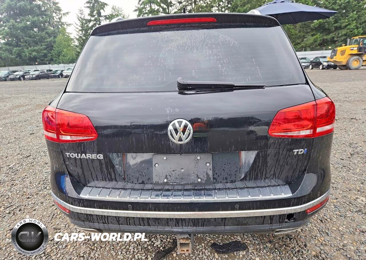 2015 Volkswagen Touareg V6 Tdi VIN:WVGEP9BP8FD005699 - 6