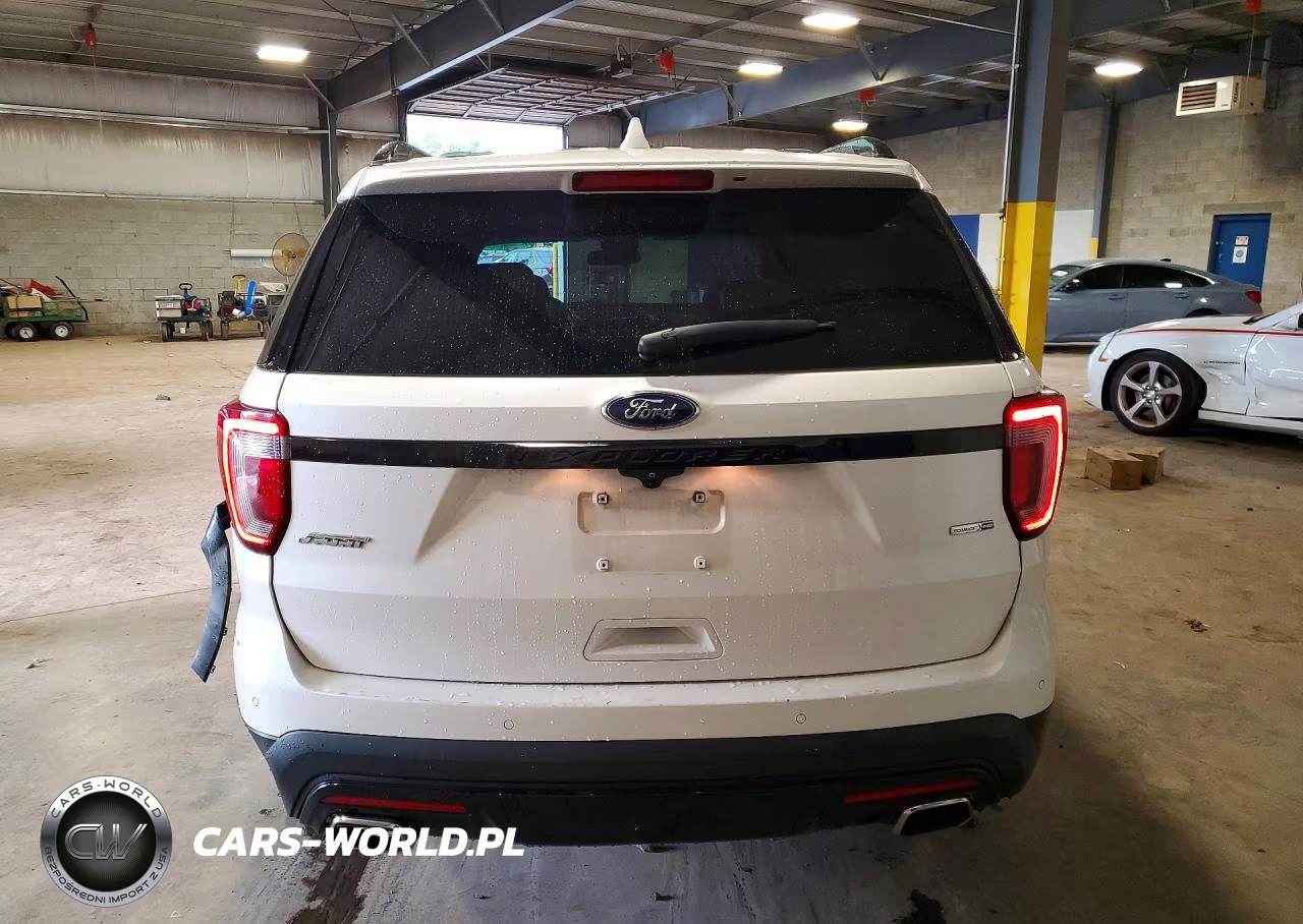 2017 Ford Explorer Sport VIN:1FM5K8GT5HGD47692 - 6