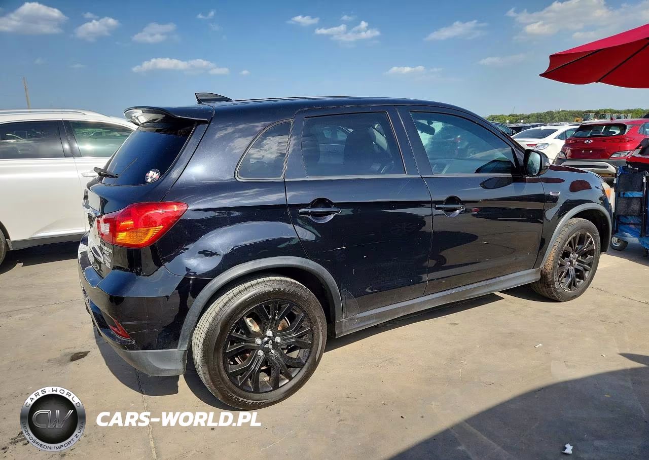 2018 Mitsubishi Outlander Sport Es VIN:JA4AP3AU2JZ031437 - 3