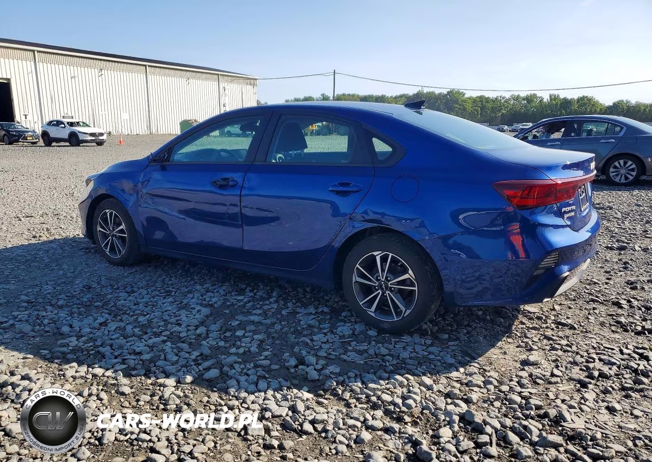 2022 Kia Forte Lxs VIN:3KPF24AD5NE429033 - 2