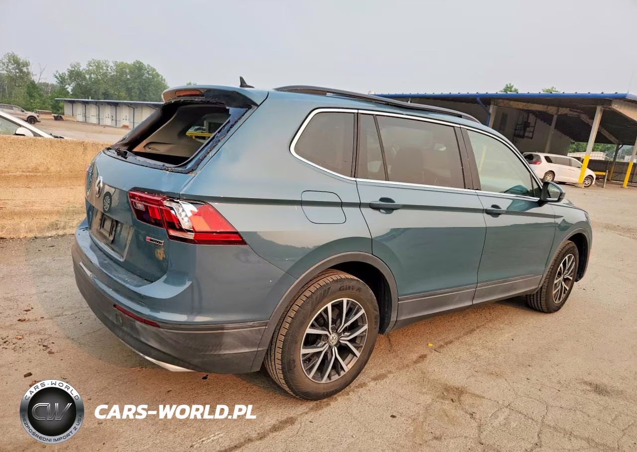 2019 Volkswagen Tiguan Se VIN:3VV2B7AX6KM136092 - 3