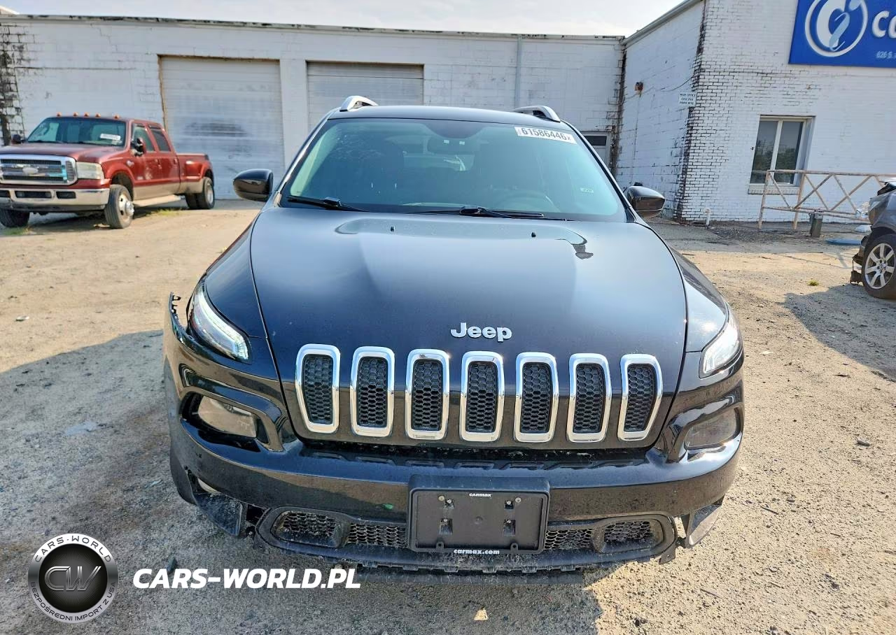 2015 Jeep Cherokee Latitude VIN:1C4PJMCB2FW576839 - 5