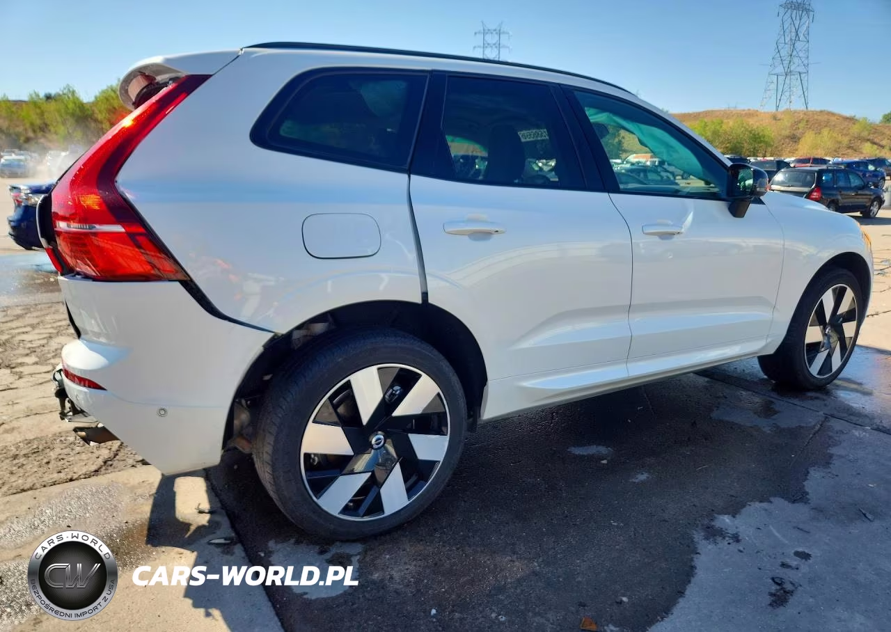 2024 Volvo Xc60 Plus VIN:YV4H60DL3R1823578 - 3