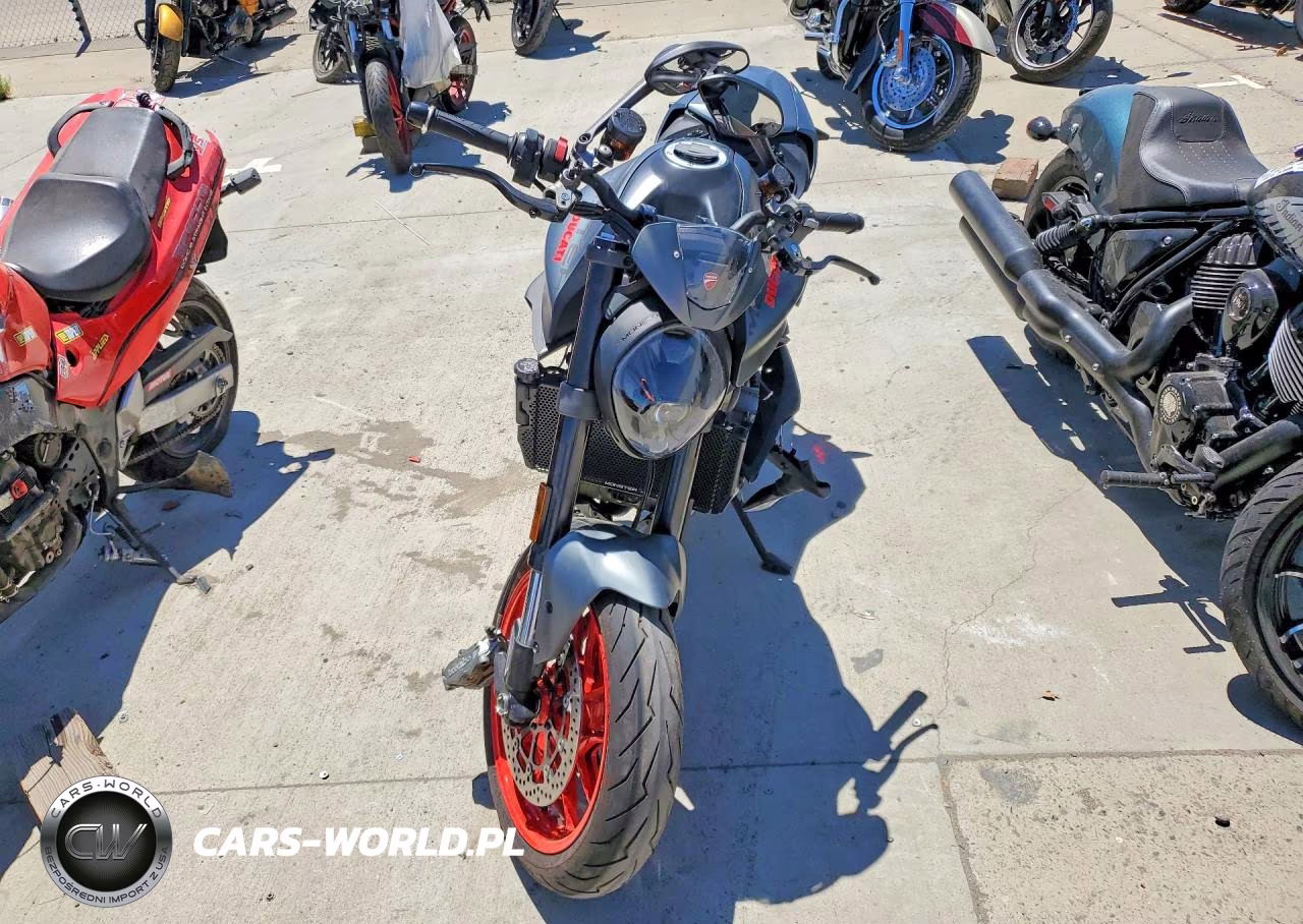 2024 Ducati Monster VIN:ZDMMAMDT9RB008615 - 2