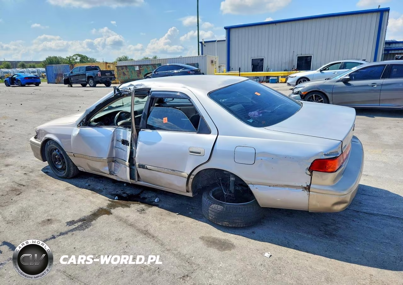 2001 Toyota Camry Le VIN:4T1BG22K61U058084 - 2