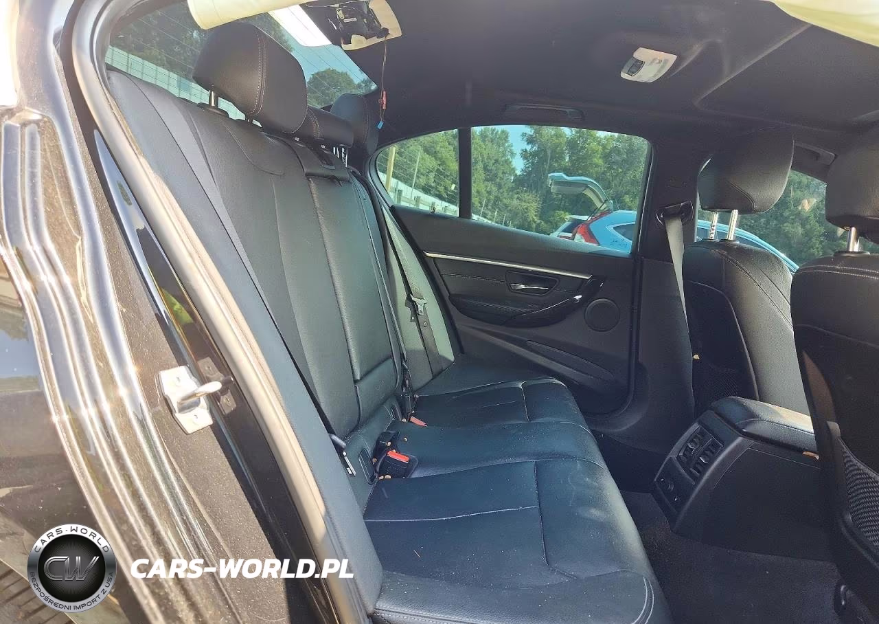 2017 BMW 330 Xi VIN:WBA8D9C37HA005572 - 10