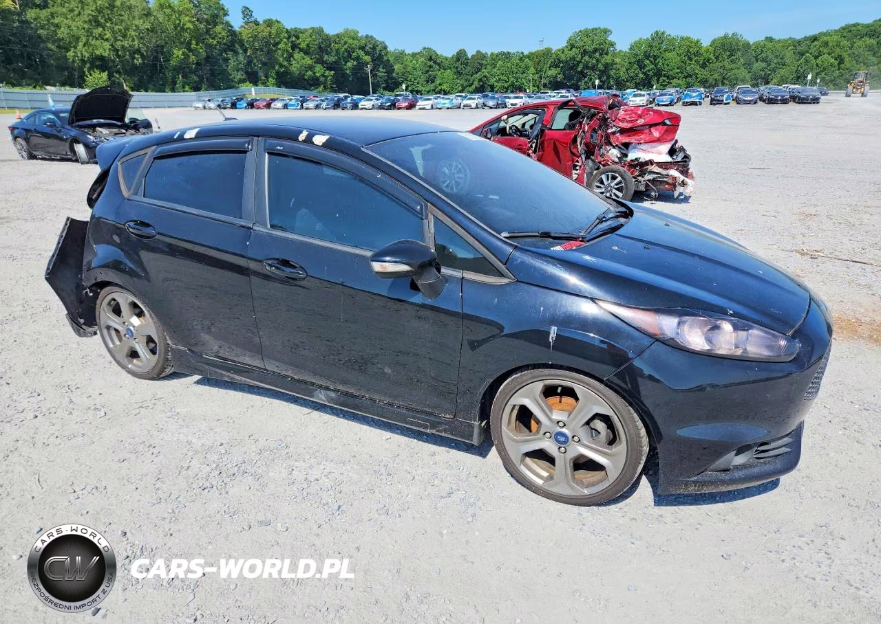2019 Ford Fiesta St VIN:3FADP4GX0KM121124 - 4
