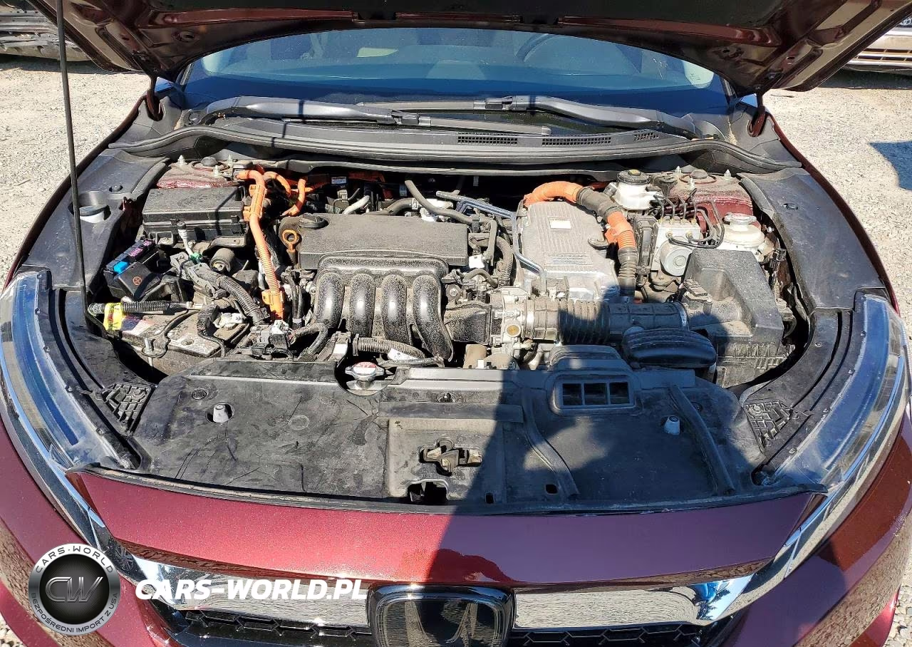 2018 Honda Clarity Touring VIN:JHMZC5F30JC002424 - 11