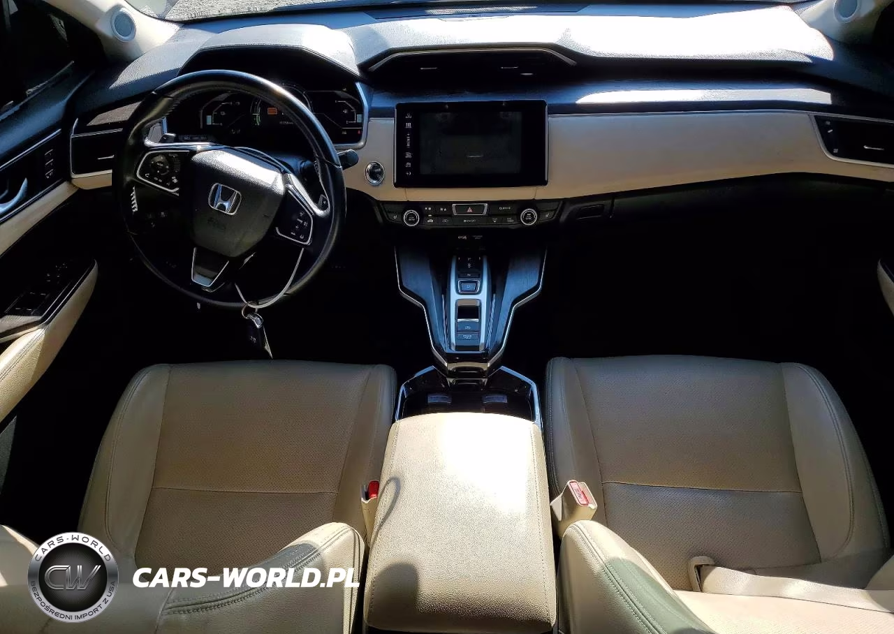 2018 Honda Clarity Touring VIN:JHMZC5F30JC002424 - 8