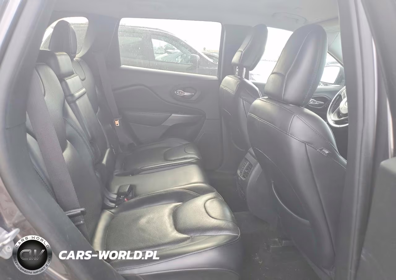 2019 Jeep Cherokee Overland VIN:1C4PJMJN0KD174269 - 11
