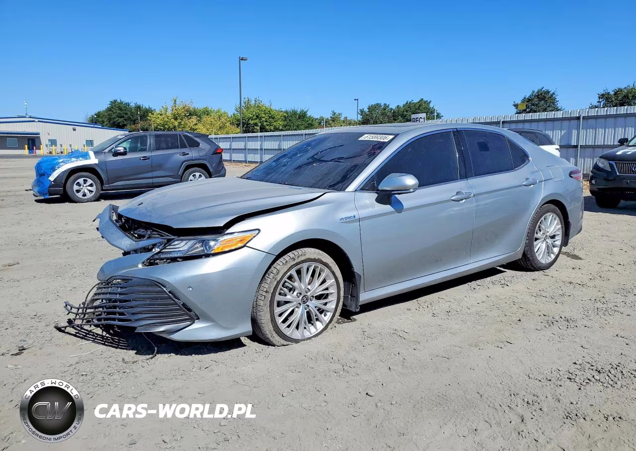 2020 Toyota Camry Xle