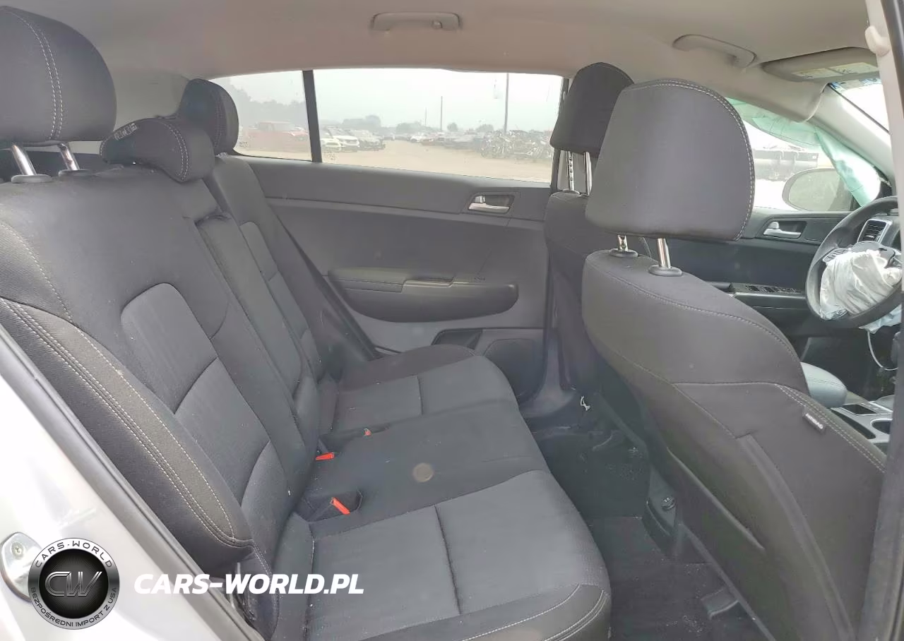 2020 Kia Sportage Lx VIN:KNDPMCAC4L7750624 - 11