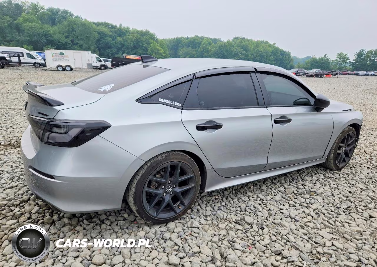 2025 Honda Civic Sport VIN:2HGFE2F50SH530513 - 3