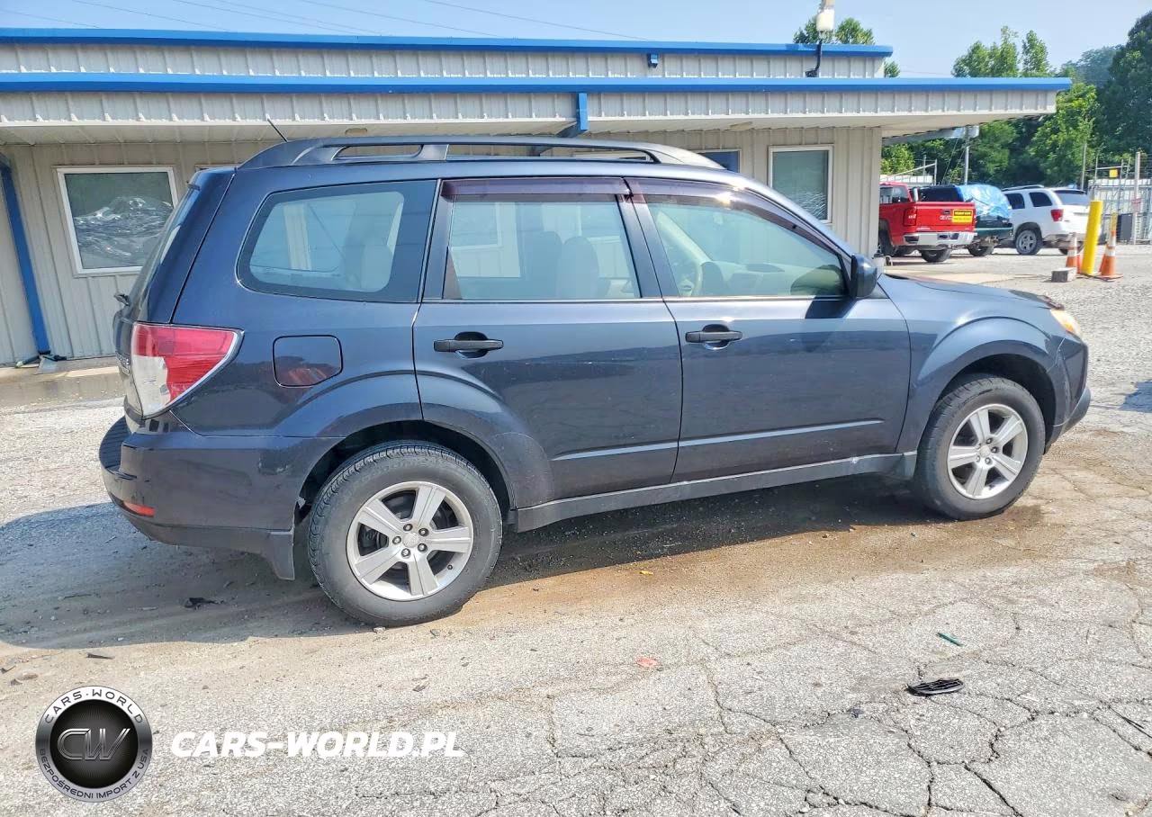2013 Subaru Forester 2.5X VIN:JF2SHABC0DH432305 - 3