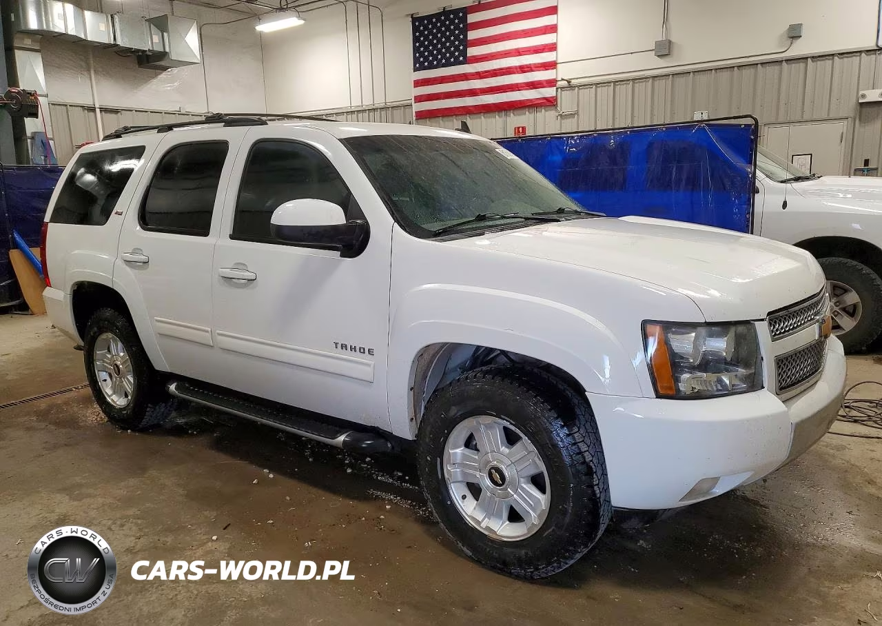2013 Chevrolet Tahoe K1500 Lt VIN:1GNSKBE05DR176672 - 4