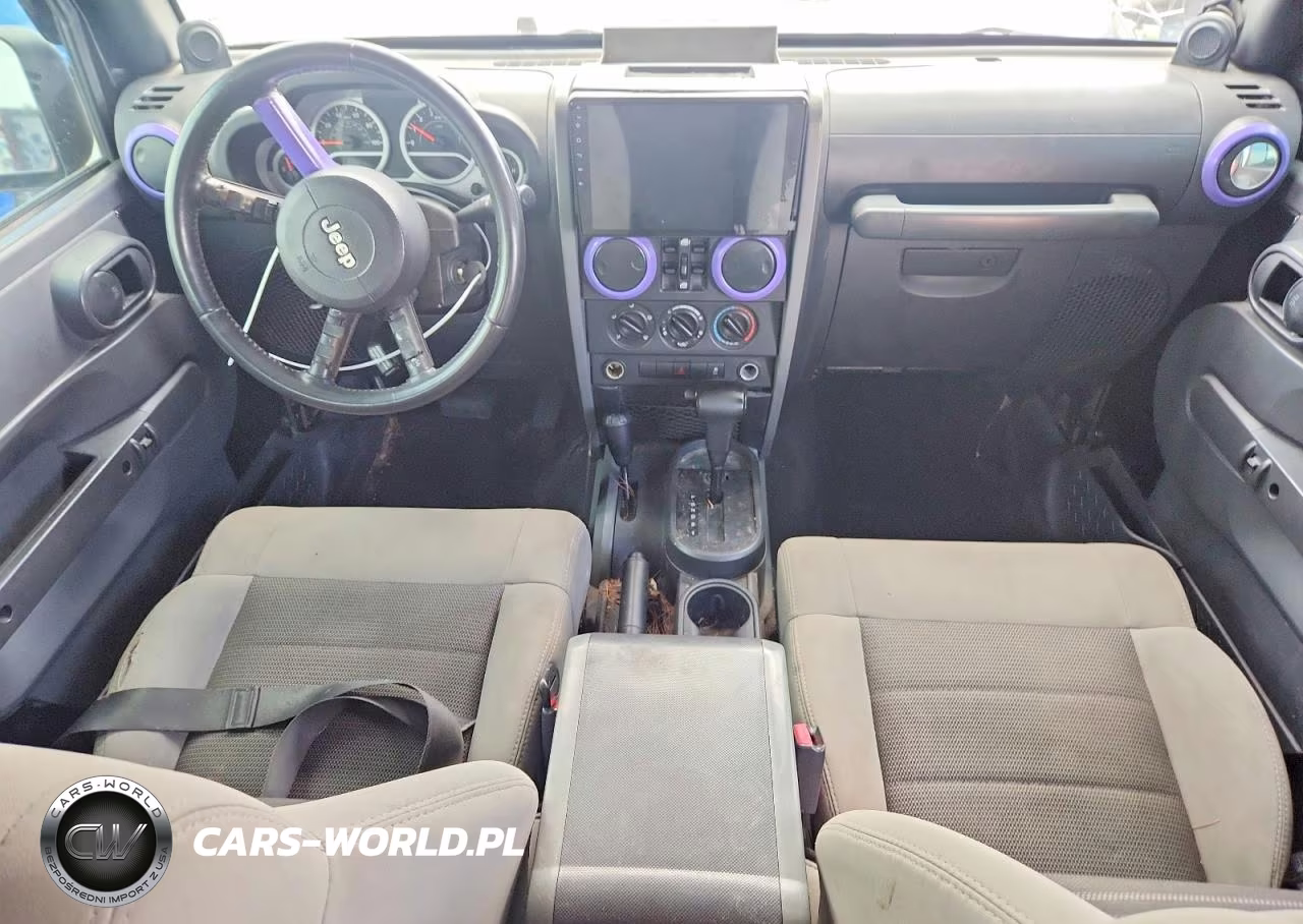 2010 Jeep Wrangler Unlimited Sahara VIN:1J4BA5H13AL224650 - 8